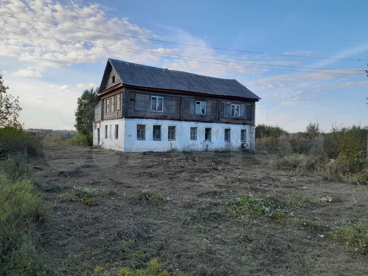 Дом 260 м² на участке 15 сот.