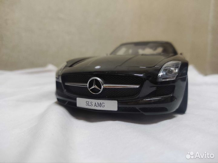 Модель автомобиля Мерседес