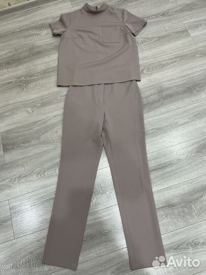 Костюм женский брючный POP&popl 42 44 новый