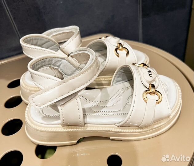 Сандалии для девочки 25 размер