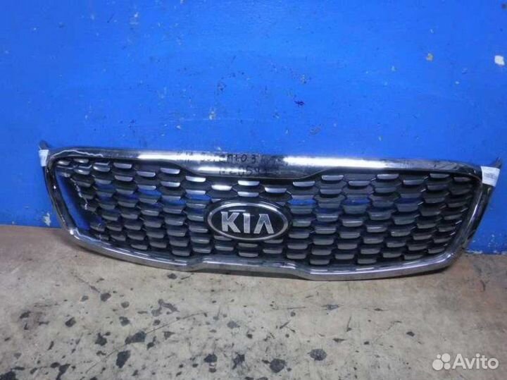 Решетка радиатора Kia Sorento Prime
