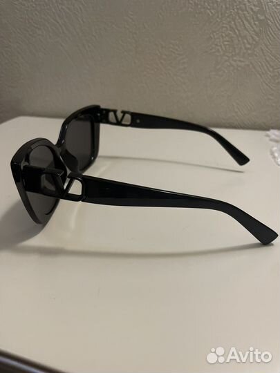 Солнцезащитные очки женские брендовые