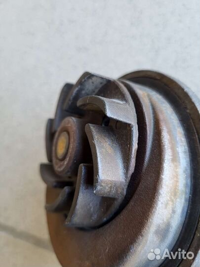 Помпа opel omega b 2.0 x20xev