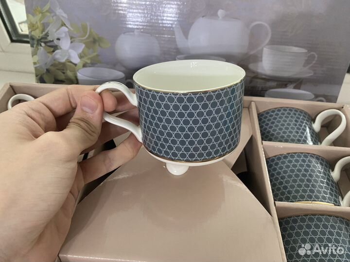 Чайный сервиз на 6 персон