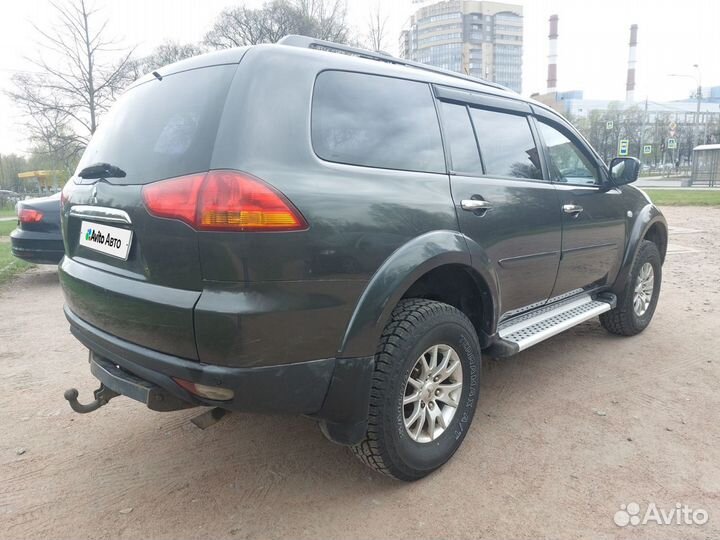 Mitsubishi Pajero Sport 2.5 AT, 2011, 181 500 км