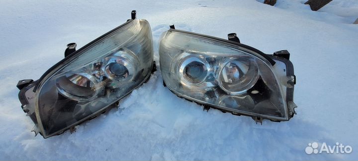 Фары Toyota rav4, оригинал, бу, комплект из 2 шт