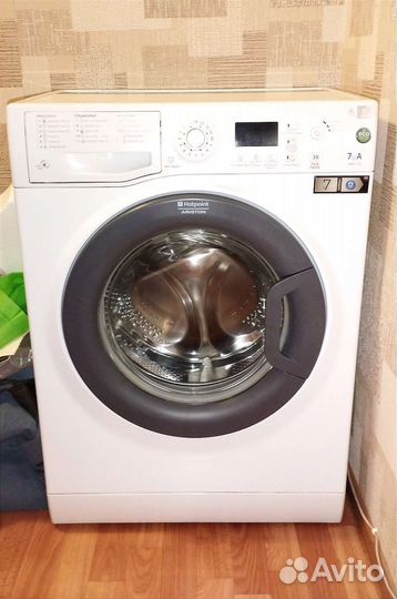 Стиральная машина Hotpoint Ariston 7 кг