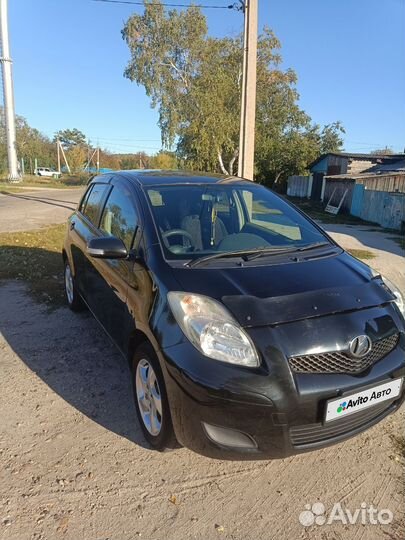 Toyota Vitz 1.3 CVT, 2007, 192 500 км