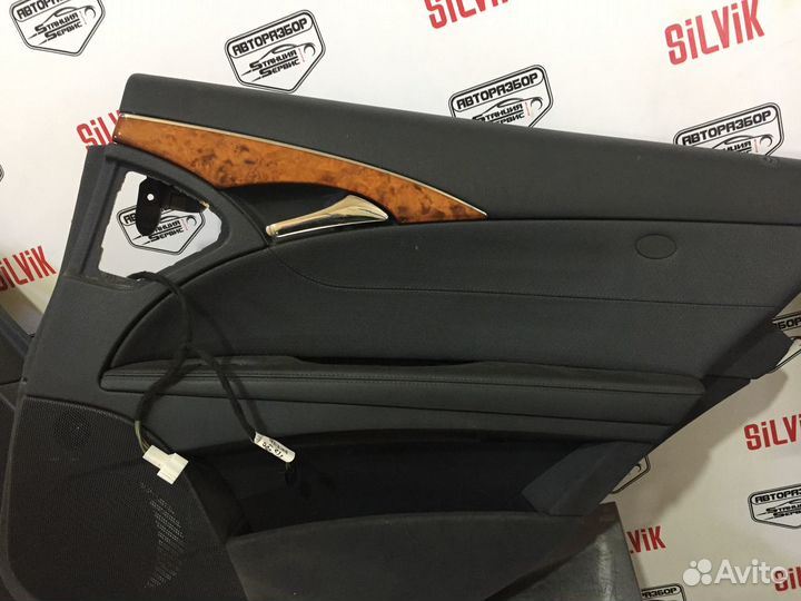 Задние дверные карты mercedes w211