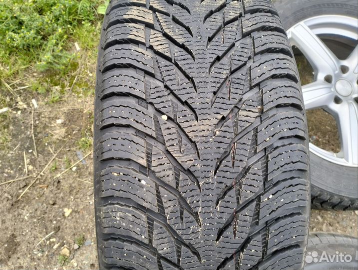 Nokian Tyres Hakkapeliitta R SUV 255/55 R18