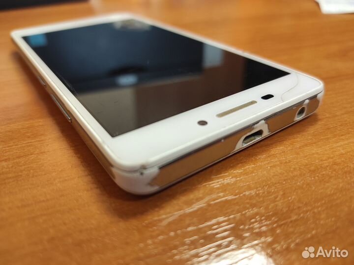 Смартфон Lenovo Vibe P1ma40 на з/ч