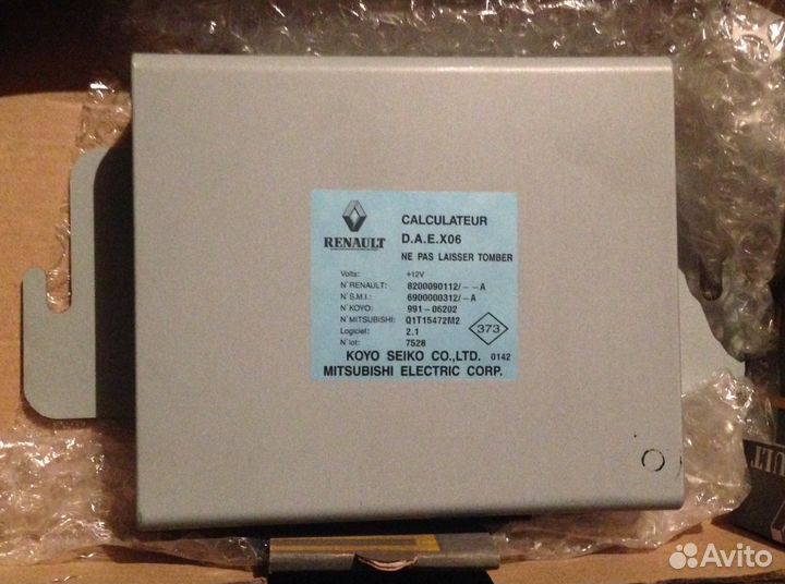 Блок управления усилителем руля на Рено