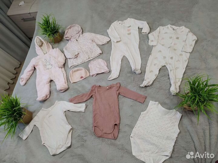 Вещи пакетом на девочку 3-9 месяцев