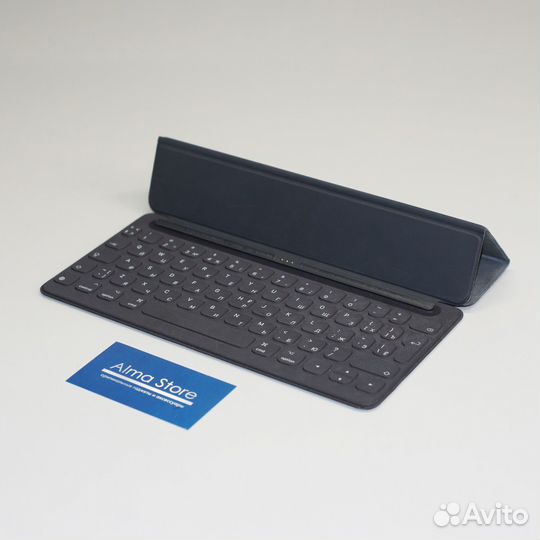 Чехол Клавиатура для iPad Smart Keyboard 10.5 RUS