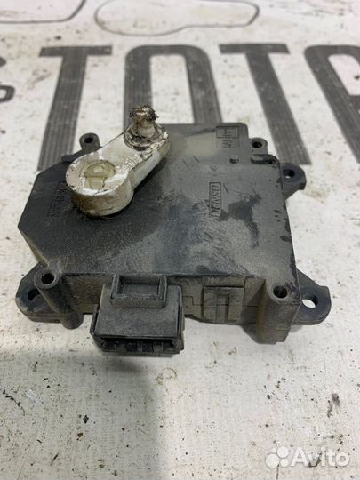 Моторчик заслонки отопителя Honda Accord 7/ CL9