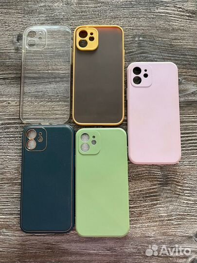 Чехлы на iPhone 12