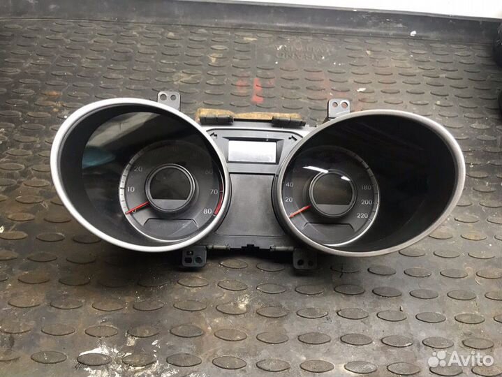 Панель приборов Hyundai ix35 94005-2Y441