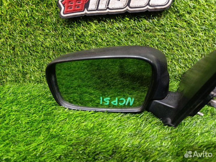 Зеркало бокового вида переднее левое Toyota Probox