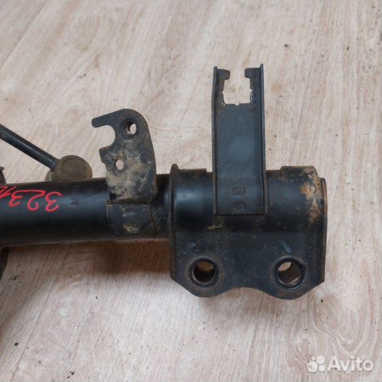 Амортизатор передний правый Geely Emgrand EC7