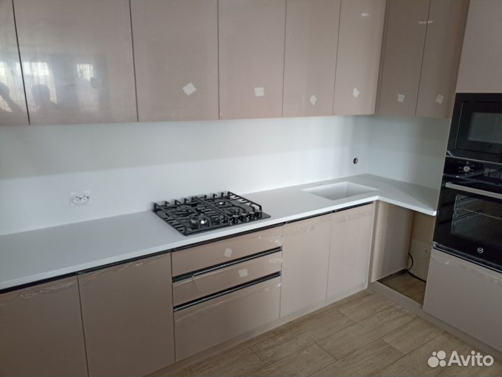 Столешница для кухни и ванной