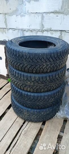 Nordman Nordman 4 215/65 R16