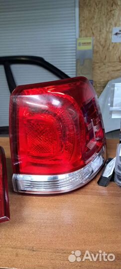 Задние фонари toyota land cruiser 200 2011