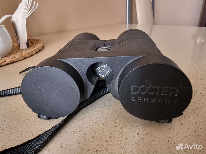 Бинокль docter 10x40B