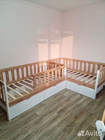 Кровать детская