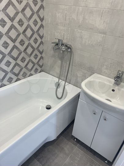 3-к. квартира, 60 м², 8/9 эт.