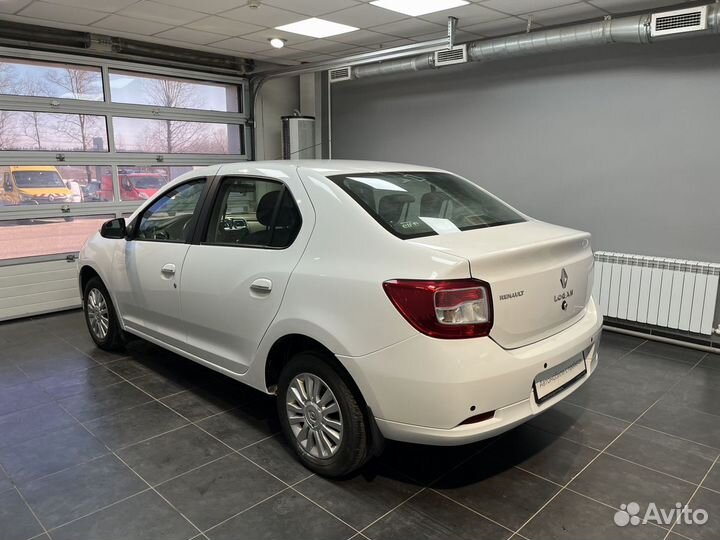 Renault Logan 1.6 AT, 2017, 93 700 км