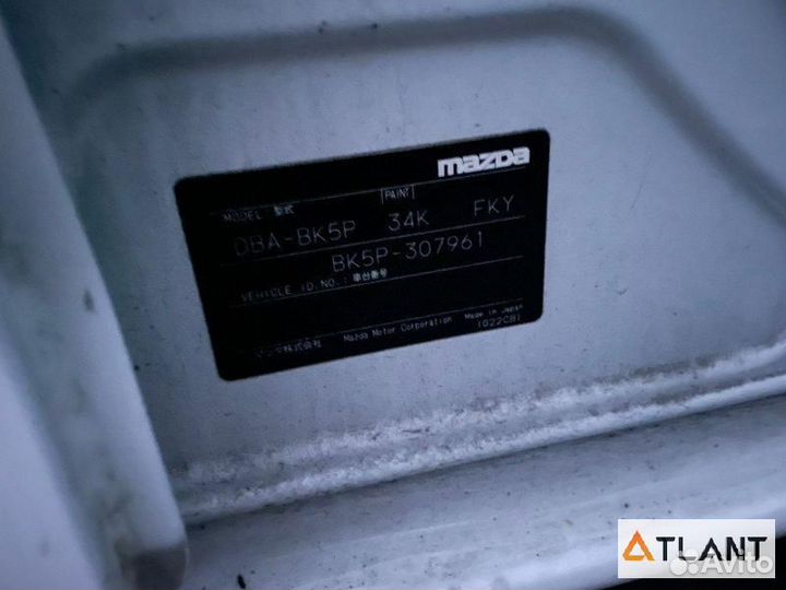 Крыло переднее левое mazda axela