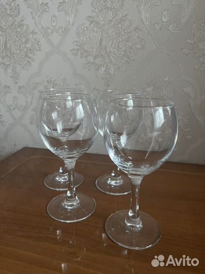 Фужеры для вина