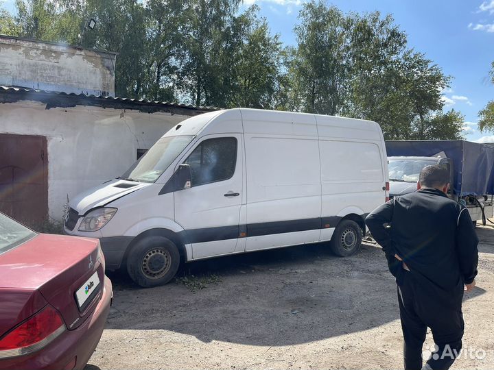 Mercedes-Benz Sprinter 2.2 МТ, 2011, 300 000 км