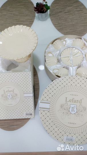 Кофейный сервиз из фарфора