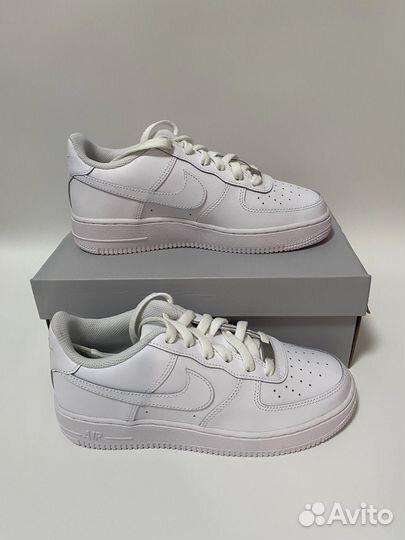 Nike Air Force 1 Low LE