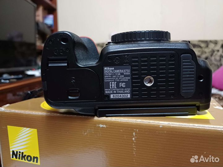 Зеркальный фотоаппарат Nikon D750