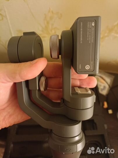 Cтабилизатор Dji Osmo Mobile 2