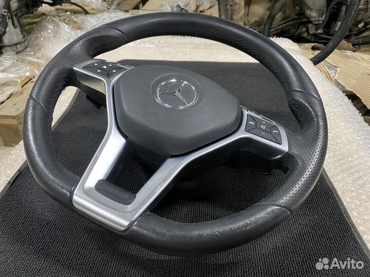 Руль рулевое колесо Mercedes Benz AMG w218