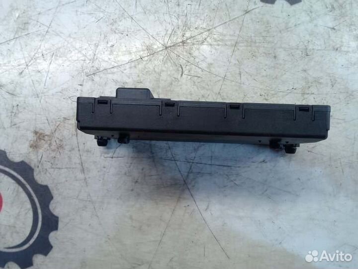 Блок управления дверью правый Mercedes-Benz