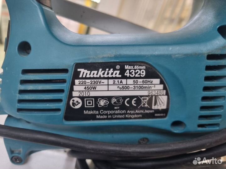 Лобзик электрический Makita 4329