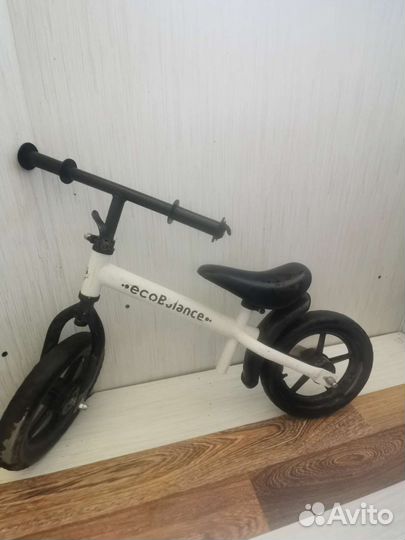 Самокат беговел детский