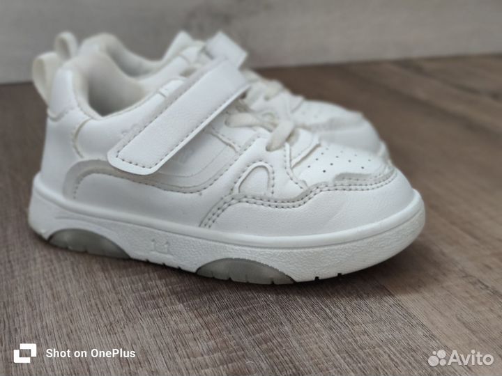 Кроссовки детские 26 размер