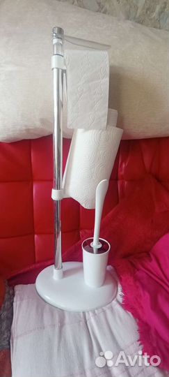 Стойка напольная с держателем для туалета