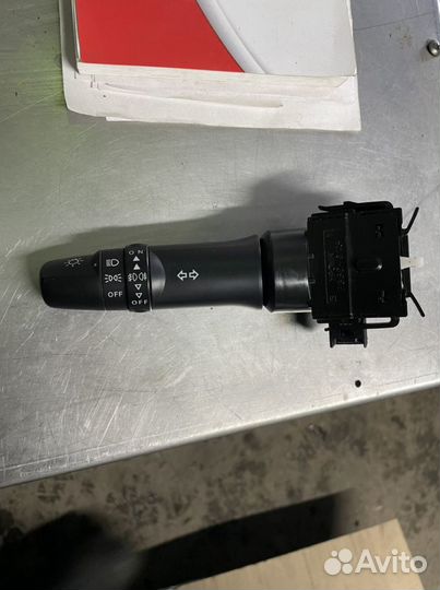 Переключатель поворотов mitsubishi lancer 10