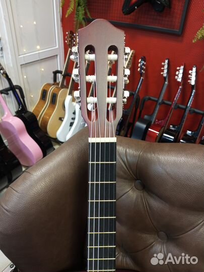 Классическая гитара для обучения