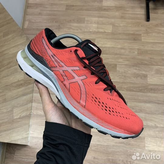 Asics gel kayano 28