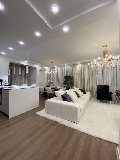 5-к. квартира, 210 м², 9/10 эт.