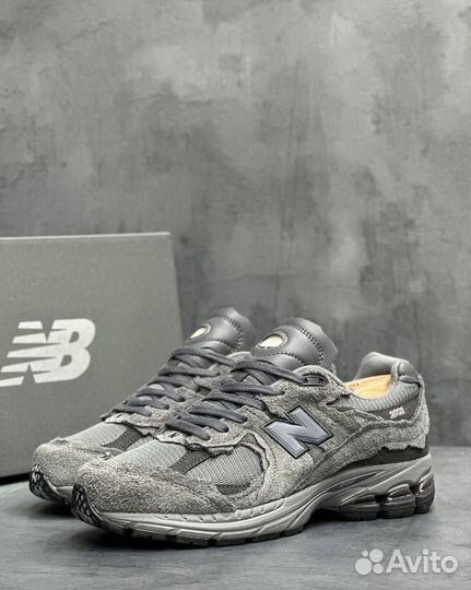 Кроссовки new balance 2002r