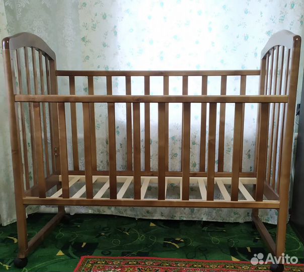 Новое Кровать с новым матрасом две стороны