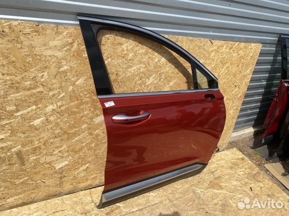 Передняя правая дверь Хендай Санта Фе 4 TM